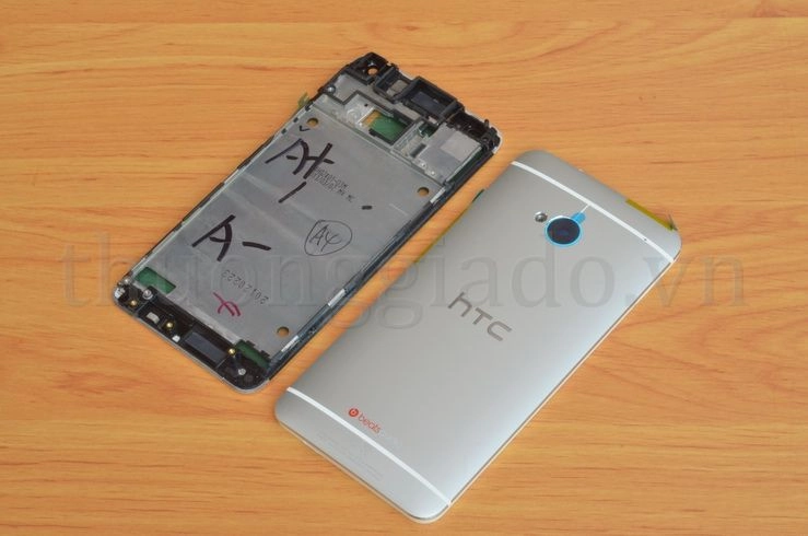 Thay vỏ HTC One M7 Chính Hãng-Original Housing Thay vỏ HTC One M7 Chính Hãng-Original Housing